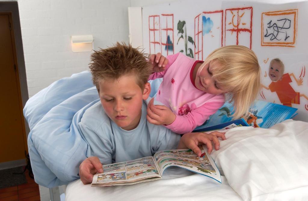 Legoland Village Family Hostel Billund Oda fotoğraf